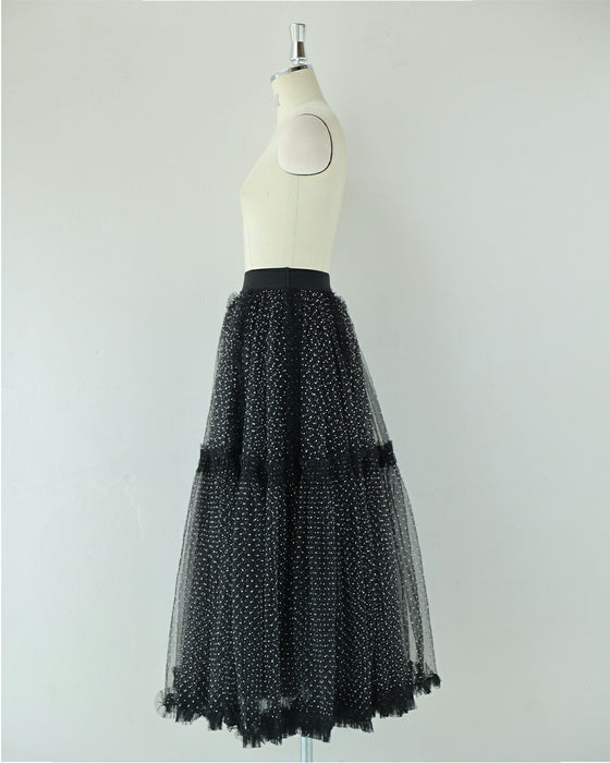 たっぷりふわふわドットチュールロングスカート