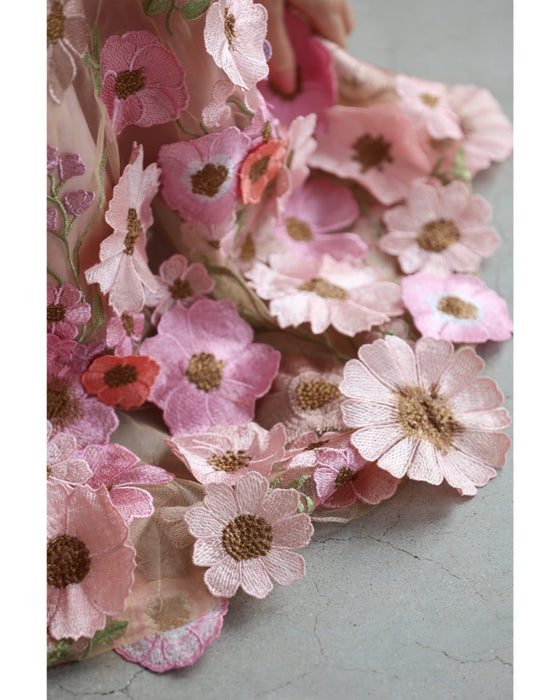 春満開お花に包まれるベールロングスカート