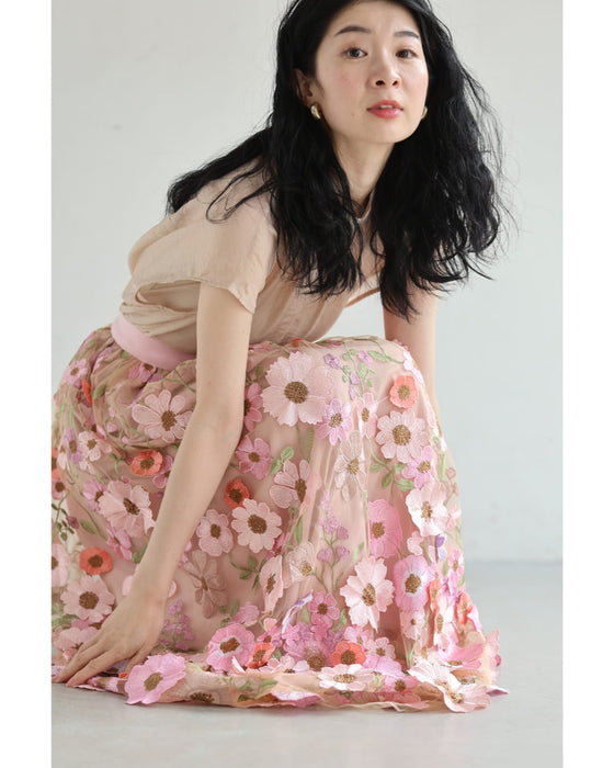 春満開お花に包まれるベールロングスカート