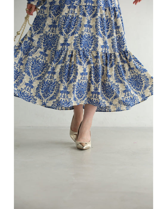 【予約商品】美しい青のダマスク柄ミディアムワンピース