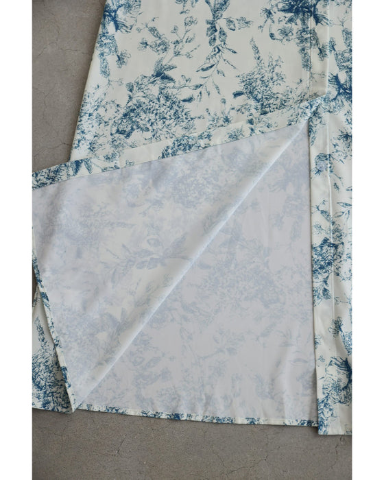 風にそよぐ植物デッサン柄ロングワンピース