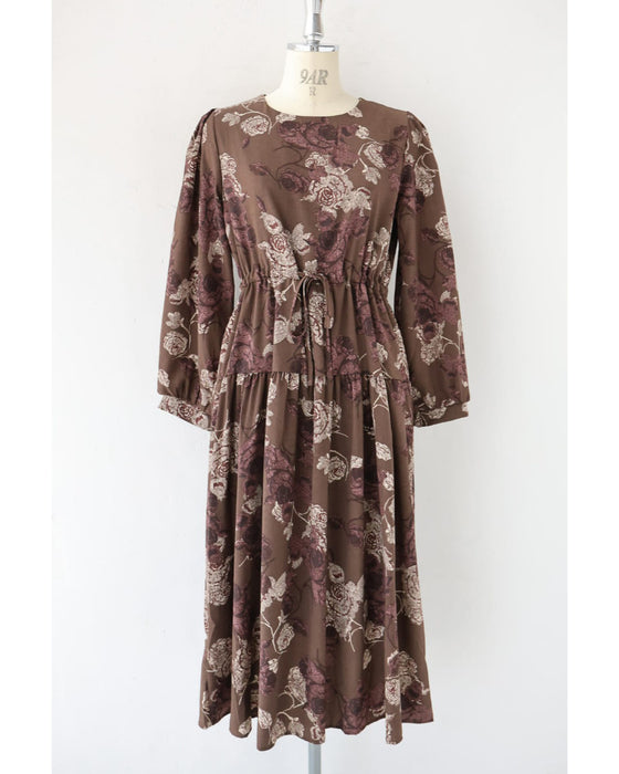 優雅なバラ描くショコラカラーミディアムワンピース