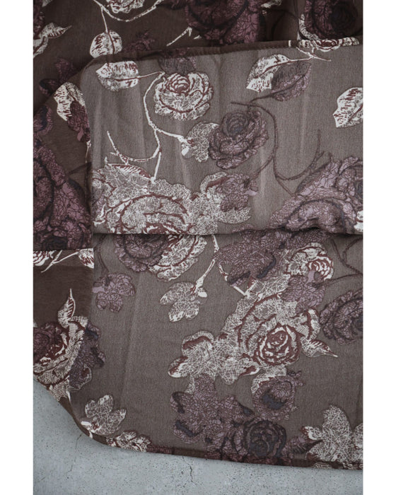 優雅なバラ描くショコラカラーミディアムワンピース