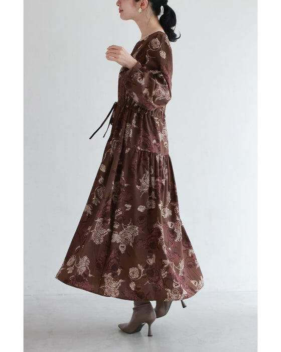 優雅なバラ描くショコラカラーミディアムワンピース