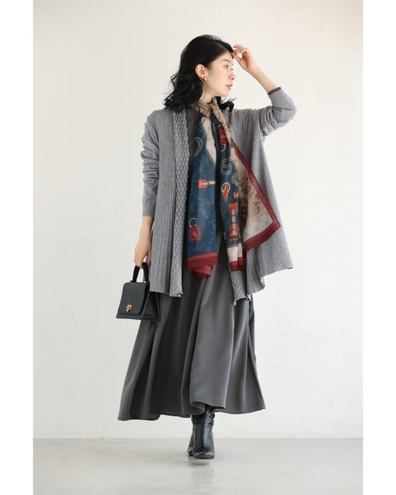 コーデを華やかにする柄合わせシアーストール