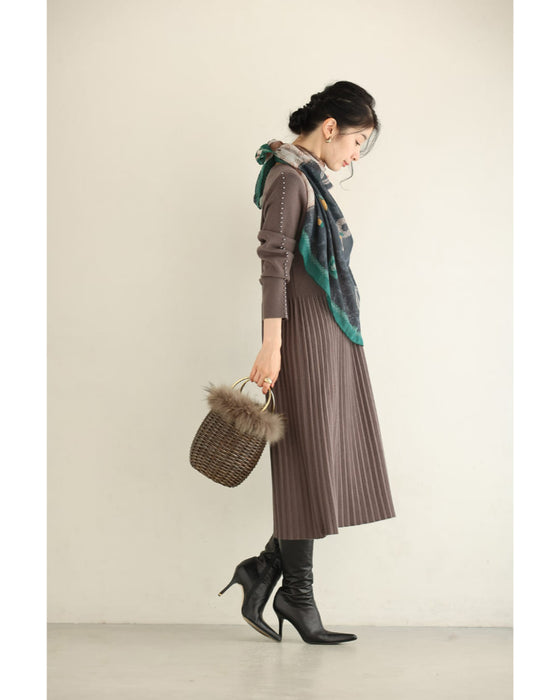 コーデを華やかにする柄合わせシアーストール