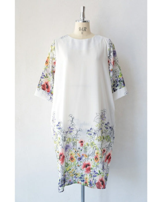 【アウトレット返品交換不可】香り立つような花々。フラワーガーデンミディアムワンピース