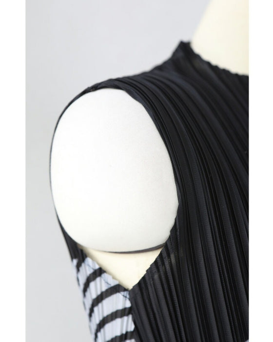 【アウトレット返品交換不可】マイナス5kg着痩せワンピース(紐ベルト付)