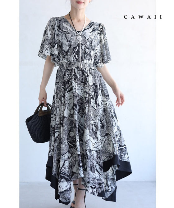 【アウトレット返品交換不可】ゆらゆら揺らめく墨流し柄ロングワンピース