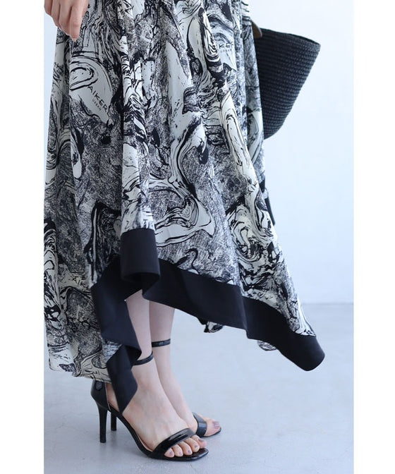 【アウトレット返品交換不可】ゆらゆら揺らめく墨流し柄ロングワンピース