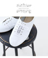 White leather shoes for everyday use