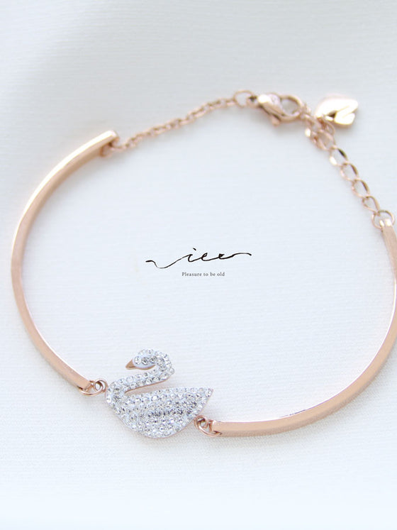 (White) Beautiful Swan Bracelet Simple
