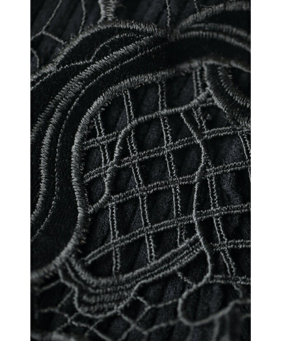 お出かけ用。花カットレースの格上げリブニットニットトップス