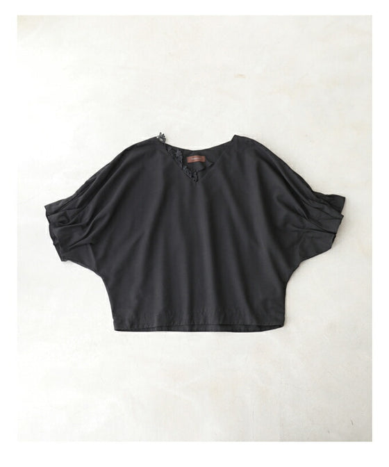 【セール商品返品交換不可】ふっくら花つぼみ袖のドルマンブラウストップス