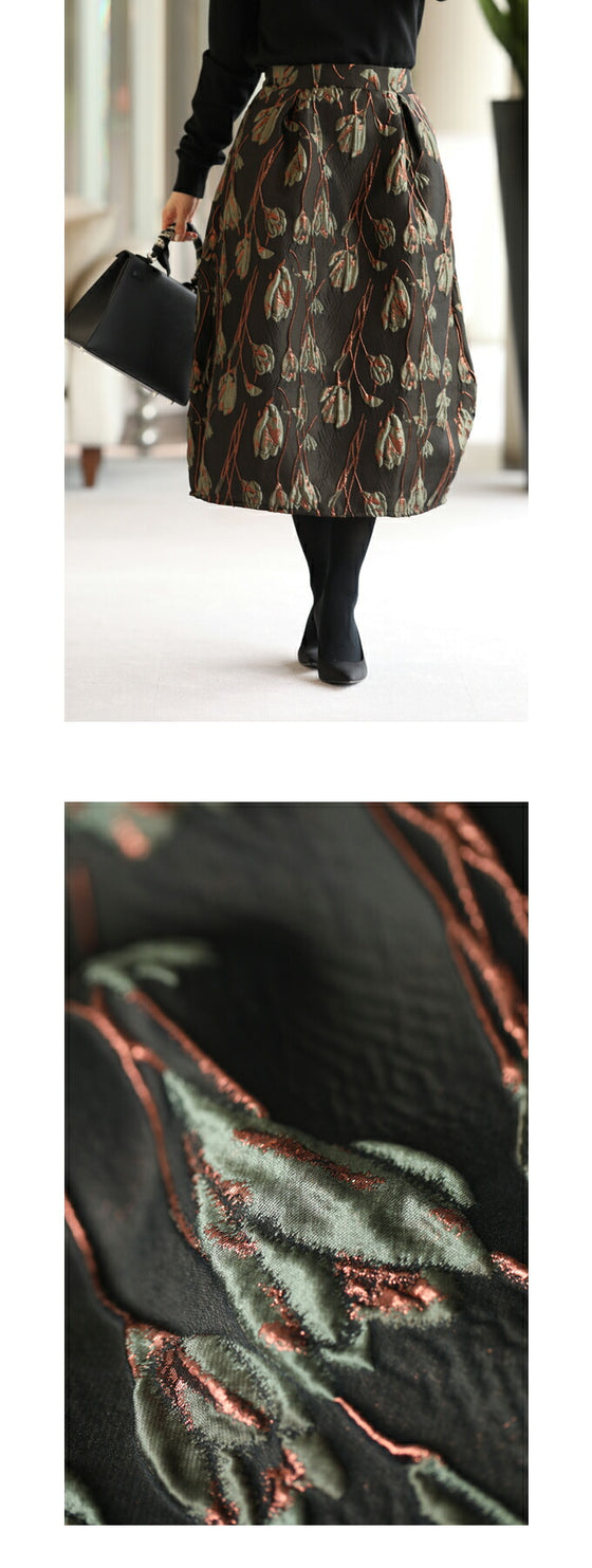 浮かび上がる木蓮の花 コクーンスカート