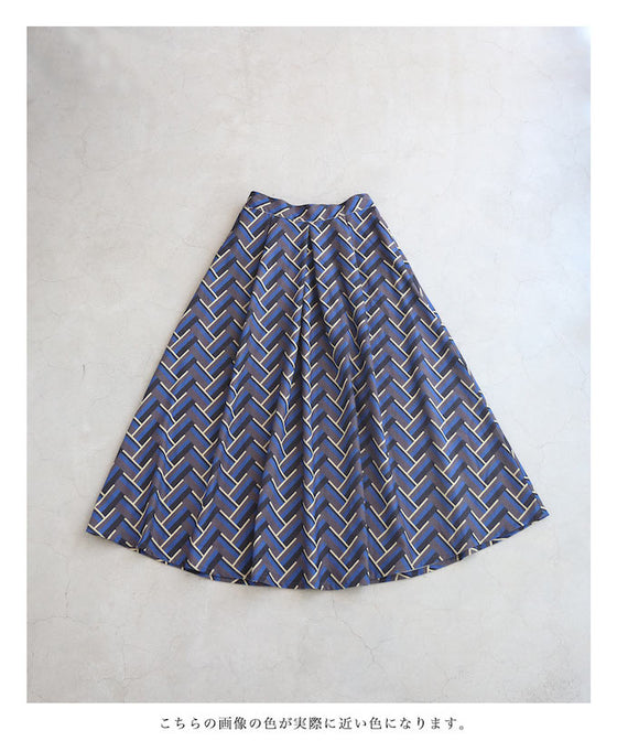 【新品タグ付き】S~L対応 合わさるジグザグラインのロングスカート
