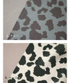 A leopard print mixed scarf that stands out from the crowd