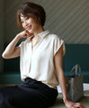 Great for work! A shiny summer shirt that can be worn without a jacket!