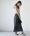 Great for work! A shiny summer shirt that can be worn without a jacket!