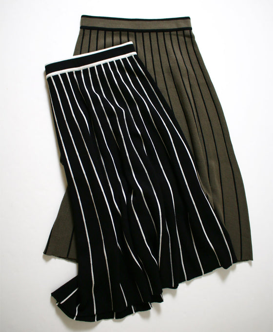 【セール商品返品交換不可】痩せ見えが叶うラインニットスカート