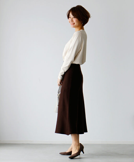 【セール商品返品交換不可】形に拘りました。フォルムが美しいニットフレアスカート