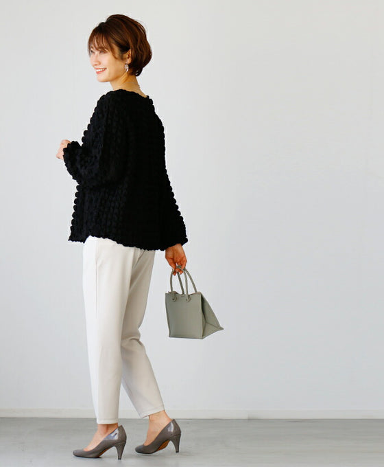 [Sale items cannot be returned or exchanged] Perfect for special occasions! A beautiful cut-and-sew adult three-dimensional top