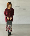 A V-neck dolman top with a double V for a beautiful look (wine red)