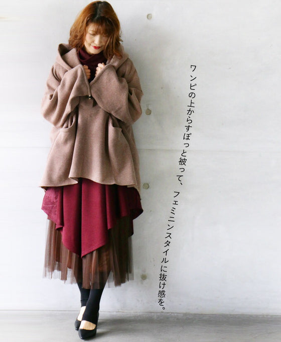 Cozy and warm. The ideal top that is both comfortable and cute.
