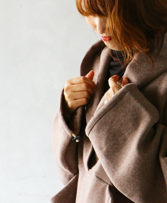 Cozy and warm. The ideal top that is both comfortable and cute.