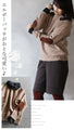 A cozy knit that shows off two different faces