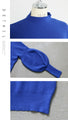 The power of blue that dyes the puffy sleeves of adults. 