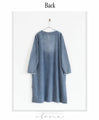 Slits. Loose fit. Enjoy the relaxed and stylish texture of denim.