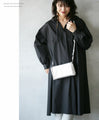 Casual or fashionable in one piece. Back button design hooded dress (black)