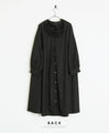 Casual or fashionable in one piece. Back button design hooded dress (black)