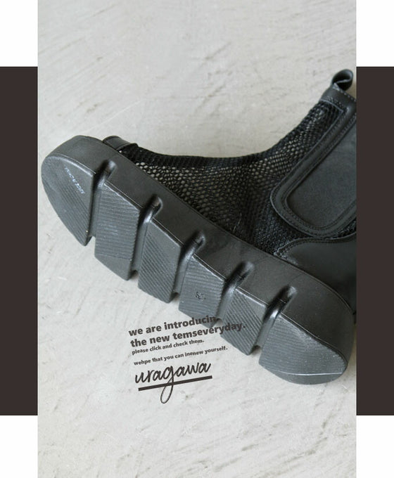 【セール商品返品交換不可】ハード好きさんの為のサンダル『ブラック』