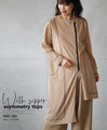 A great vertical effect! The zipper line is effective! Asymmetrical top