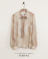 Airy texture, comfortable to wear, feminine blouse 