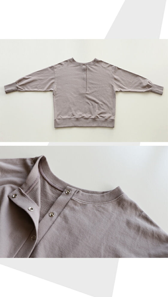 The front and back are the main focus! Change the front and back depending on your mood! Tops