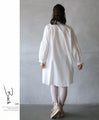 A skipper long shirt with puffy sleeves that instantly increases your femininity