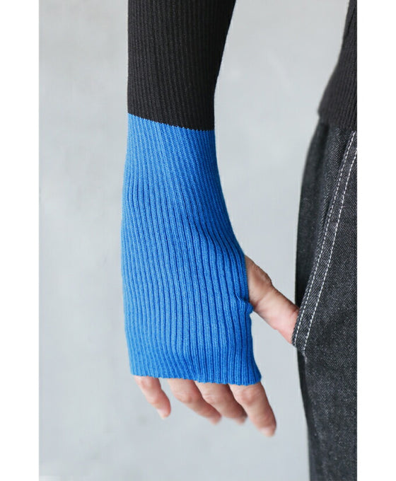Royal blue is a sophisticated color that stands out.