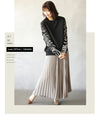 Elegant and relaxed, adult animal style is here. Pleated sleeve top in different materials.