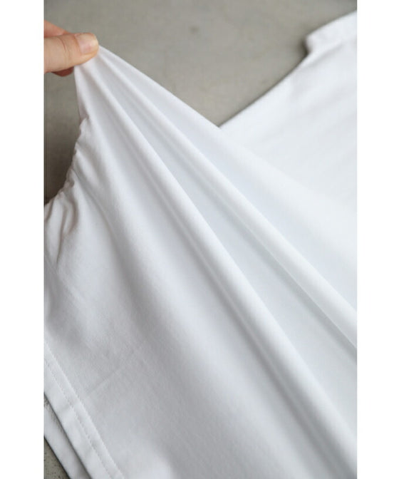 【アウトレット返品交換不可】日差しに煌めくビジューツリーTシャツトップス