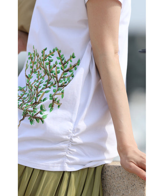 【アウトレット返品交換不可】日差しに煌めくビジューツリーTシャツトップス