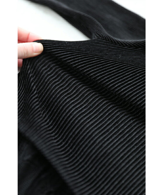 A luxurious, generous lace cache-coeur long dress