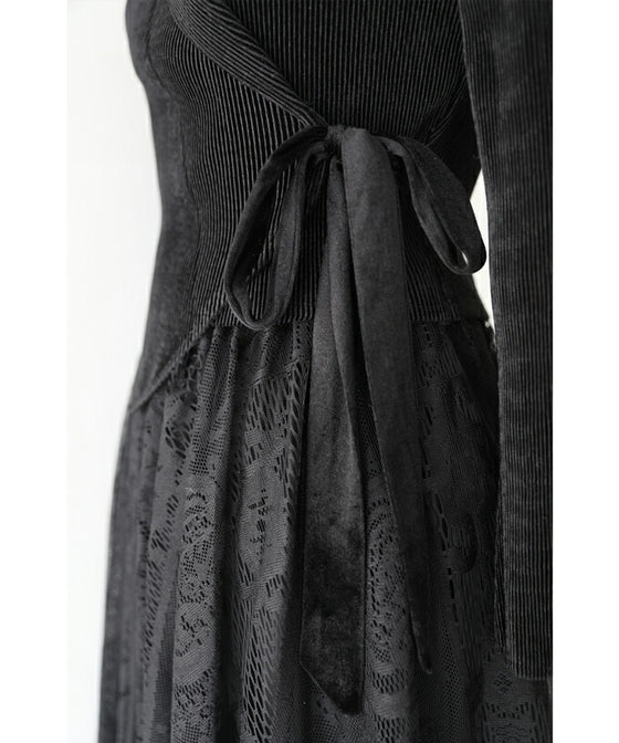 A luxurious, generous lace cache-coeur long dress