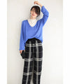 甘さを抑えたシャープなチェックのニットワイドパンツ
