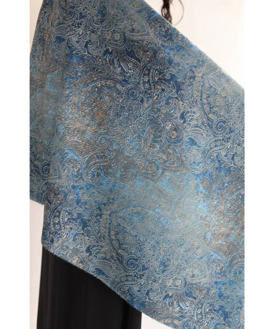 Wear beautiful blue. Reversible damask print stole