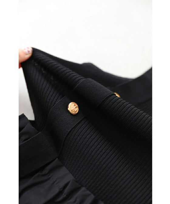 【セール商品返品交換不可】（S~L対応）（黒）リュクスな金ボタンの異素材合わせミディアムワンピース