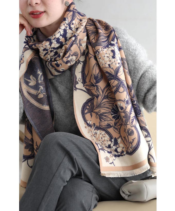 【セール商品返品交換不可】エレガントな花を纏うなめらかストール