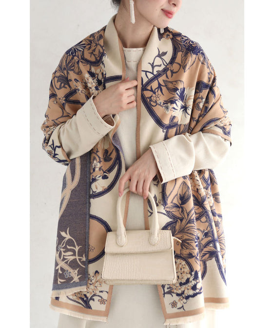 【セール商品返品交換不可】エレガントな花を纏うなめらかストール